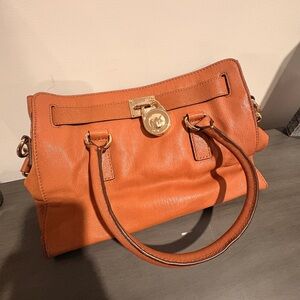 MICHAEL Michael Kors Tan Leather Shoulder Bag